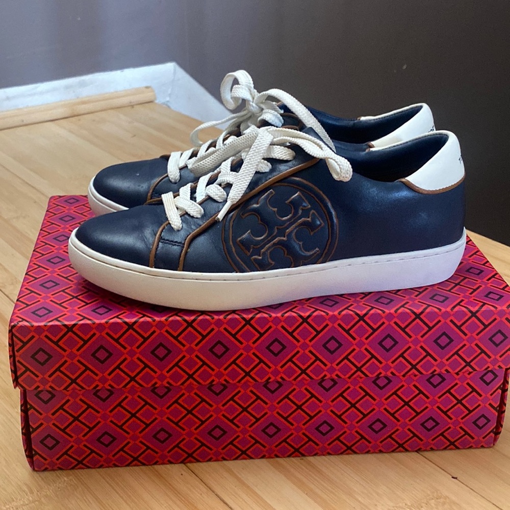 Tory Burch sneakers size 6